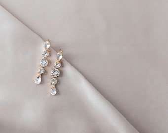 Dangle Bridal Earrings, diamond wedding earrings for brides, formal, crystal, Rehearsal Dinner