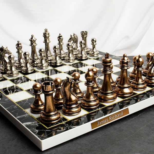 Bronze Silver Color Classic Chess Set with Personalized Table