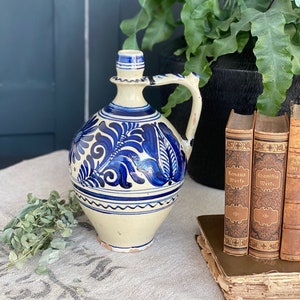 Rustic hand-painted old Farmhouse clay vessel, traditional water clay jug from Transylvania, Farmhouse Decoration