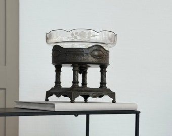 24 x 24 cm, antique large Art Nouveau brass, glass bowl, cut glass on brass base, center piece, fruit bowl.
