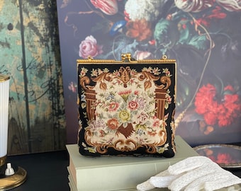 16cm x 16cm / Vintage Needlepoint Handbag / Clutch purse / Petit Point / Floral Tapestry bag