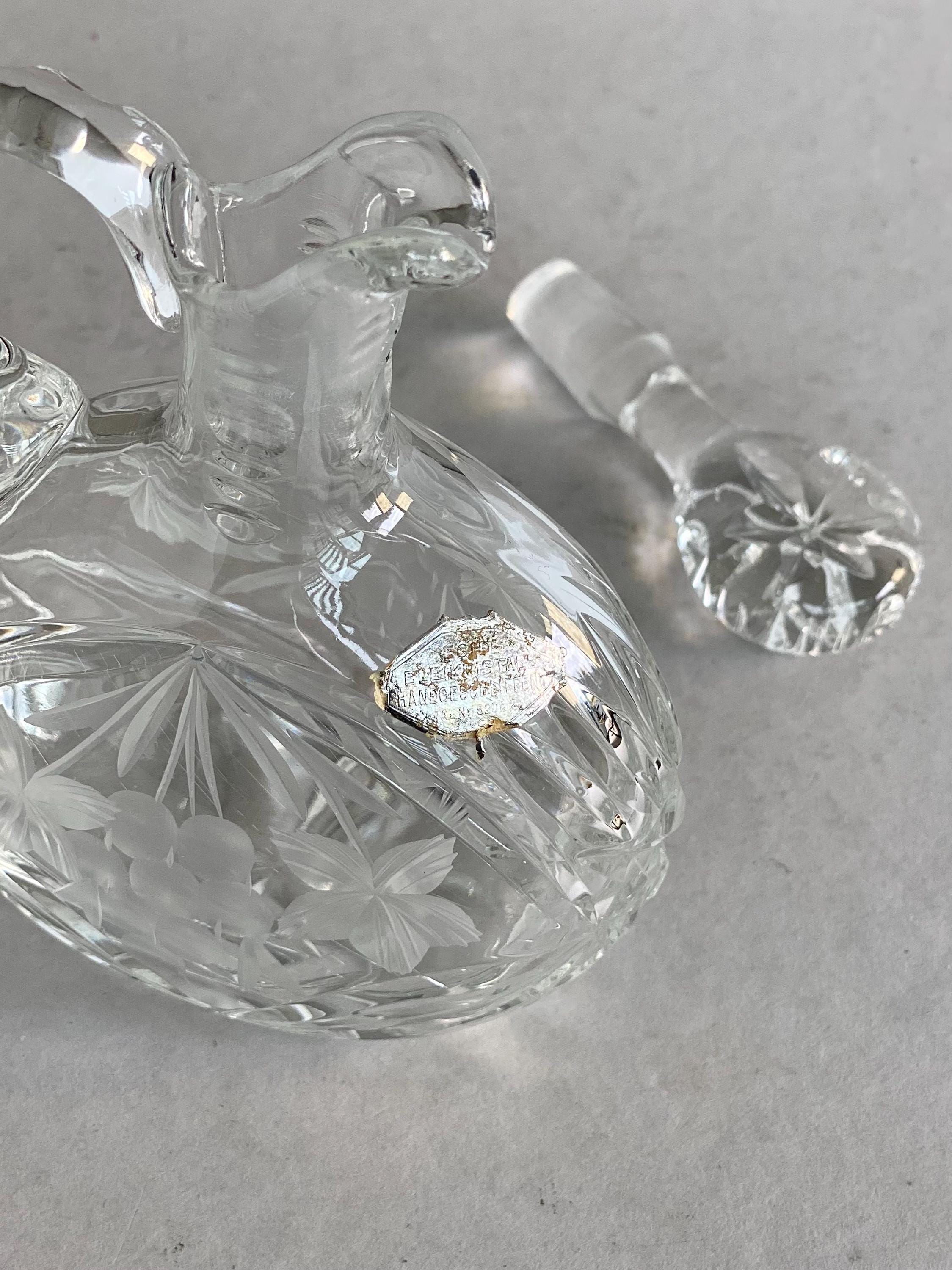 ヴィンテージガラスボトル3点セット ハンドル付き カットガラスバス