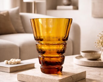 Mid Century Modern Amber Glass Vase – Sculptural 1970s Art Glass – Architectural Statement Decor – Collectible Luxury Home Accent Luxury
