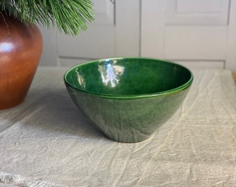 Ciotola in ceramica, metà secolo, semplice design nordico, bellissimo smalto fatto a mano, ottimo colore,