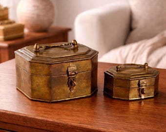 SET OF 2 / Vintage Brass Tin / Box with Clasp / Antique Jewelry Box / Trinket Box / Vintage Storage / Art Deco Style