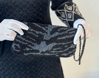 27cm x 13,5cm / 1980s Vintage Beaded Handbag / Clutch purse / Evening bag black