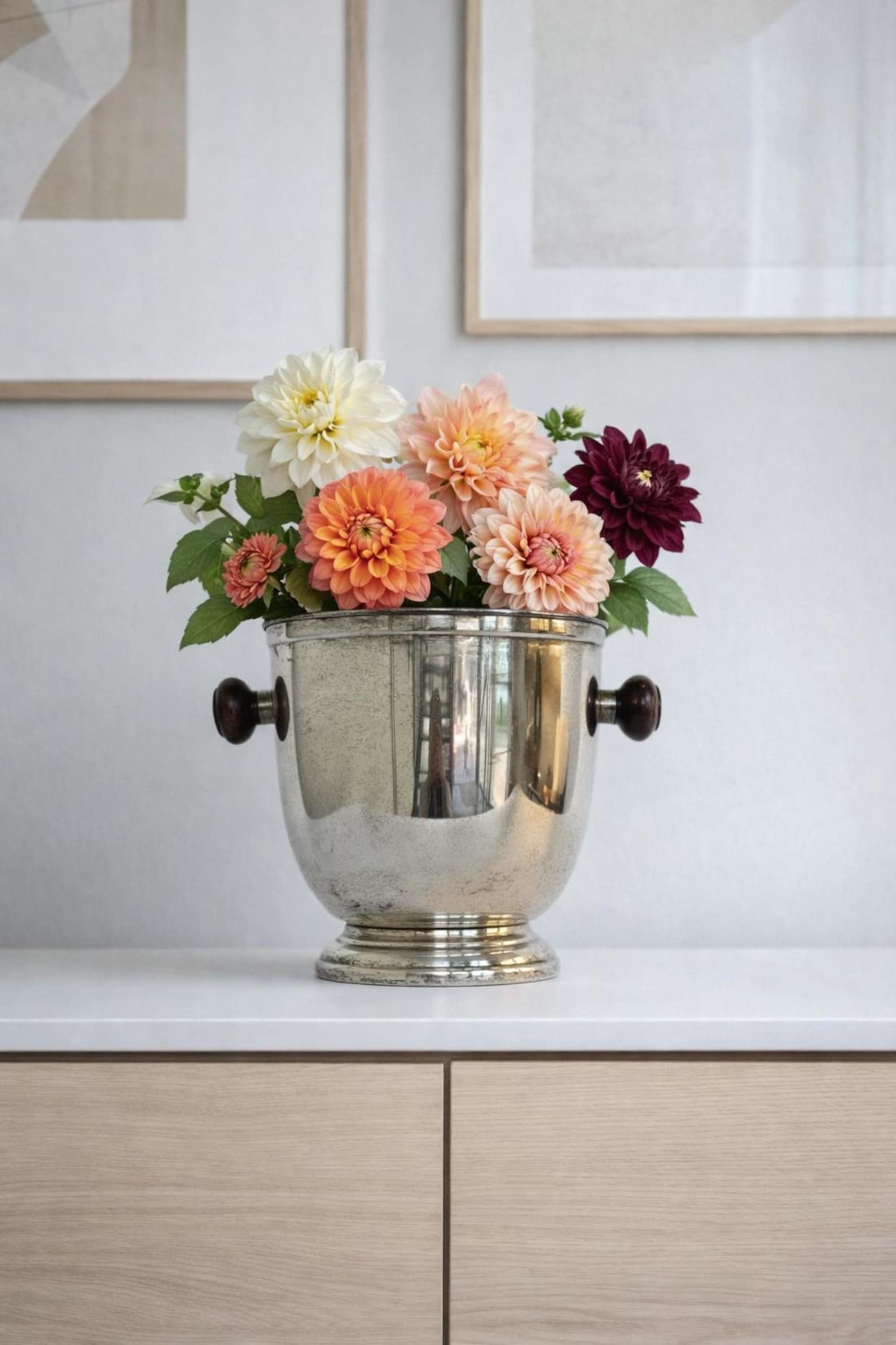 Wine cooler with wooden handles – Large vintage champagne cooler bowl – Elegant natural patina luxury table decoration floral arrangement vintage