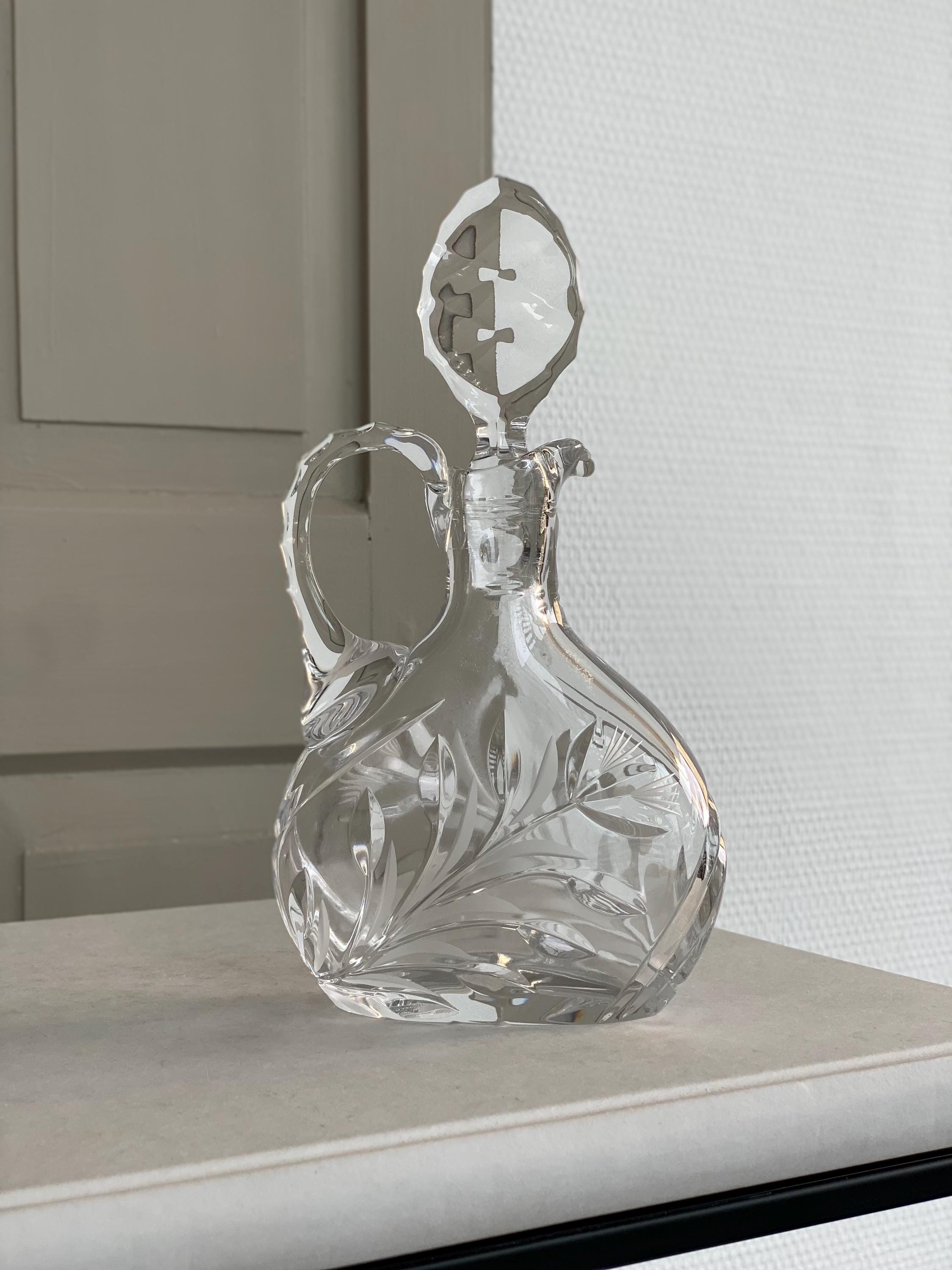 ヴィンテージガラスボトル3点セット ハンドル付き カットガラスバス