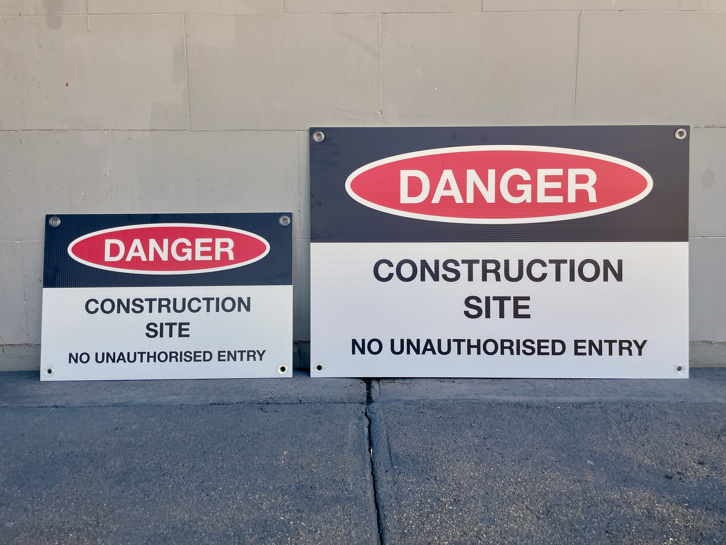 Danger Builder Construction Site Safety Sign, 5mm Thick Corflute With ...