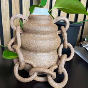 Curvy Gourd Chain Vase
