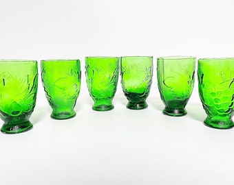 Mid Century Hand Blown Green Glass Shot Glasses, Italian Glassware Set of 6, Textured Glass, Hand Blown Glass, Retro Drinking Glass