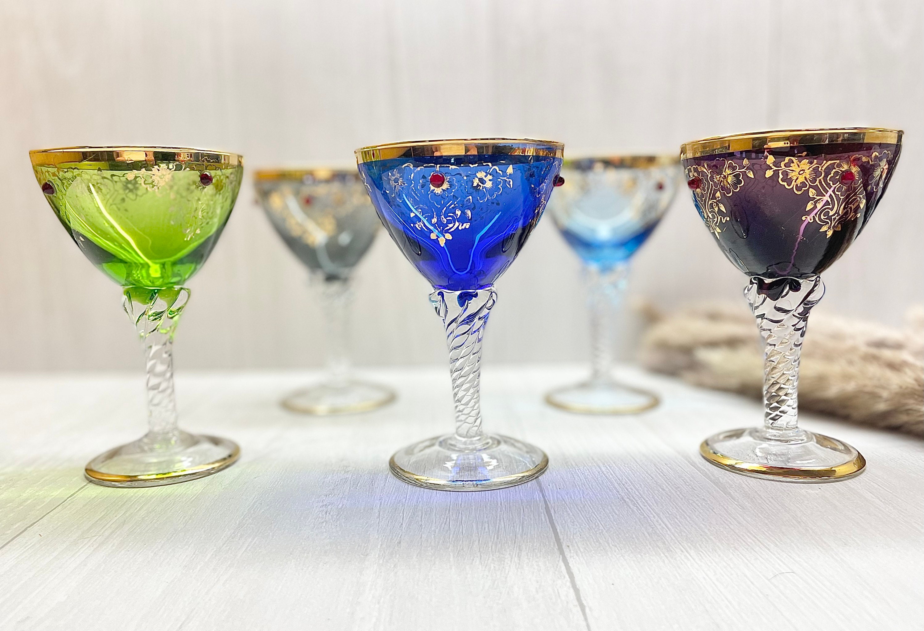 East Creek 8.5 oz Embossed Design Vintage Colored Glass Goblets with Stem Set of 6, Navy Blue