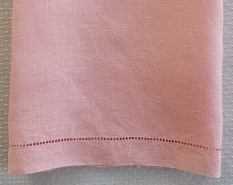Vintage Fingertip Towel in Rosy Irish Linen
