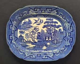 Vintage Blue Willow Platter by Allertons, 13 x 10