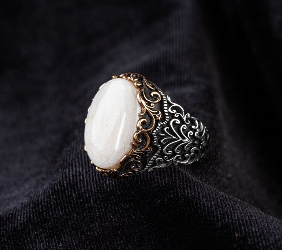 Buy Pearl (Moti) Rings Online at Best Price | GemPundit