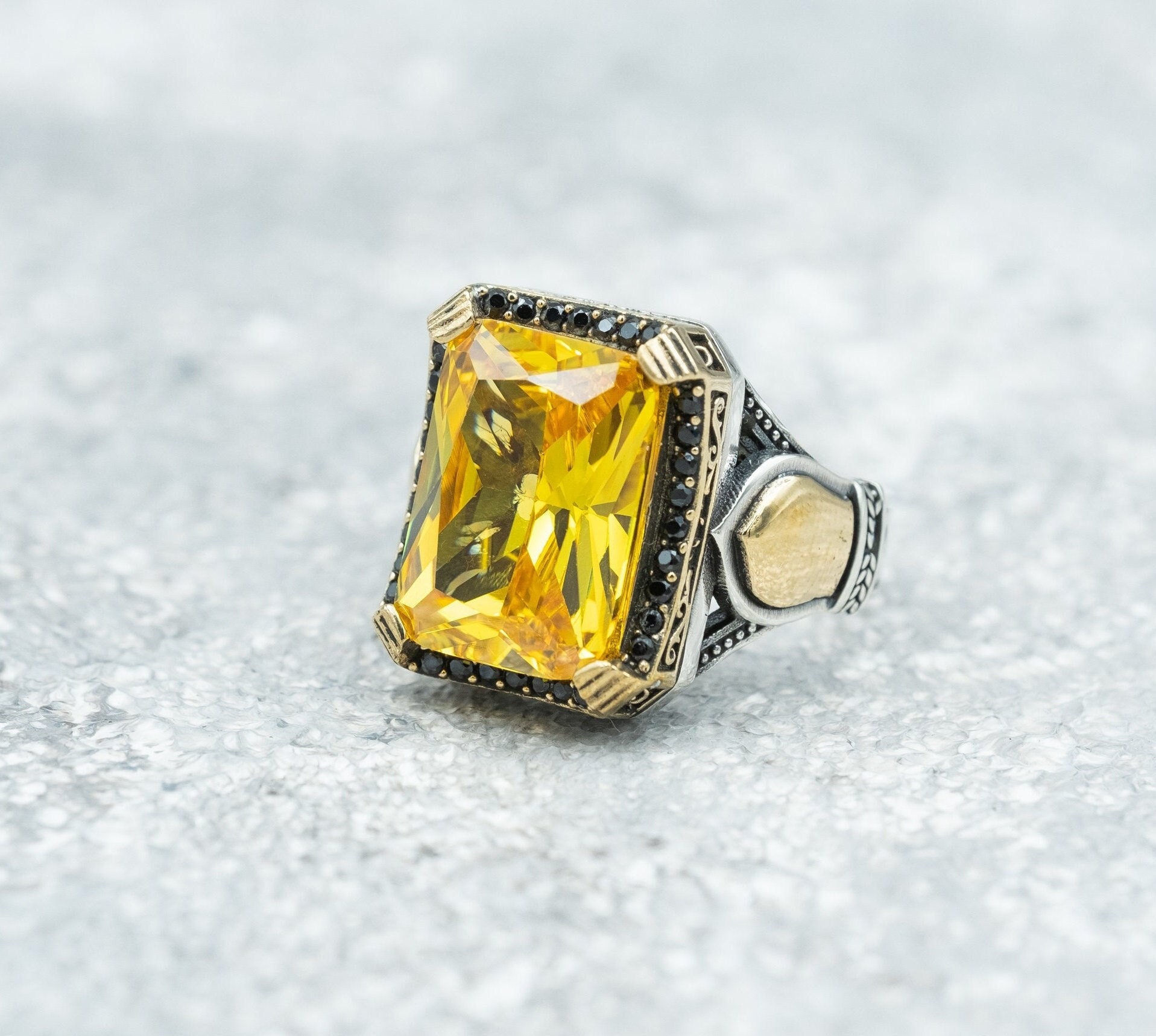 14 karat yellow gold Halo Blue Zircon and Diamond Ring size 7, BZIR=6. –  Congress Jewelers