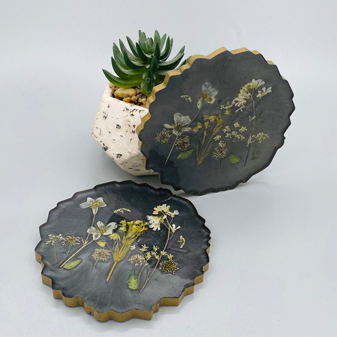 Handmade Wavy Edged Round Resin Coaster With Assorted White Etsy