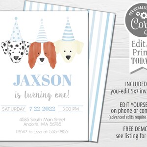 Pu&ograve; includere: Uno sfondo a strisce blu e bianche con un biglietto bianco che presenta un invito di compleanno per il primo compleanno di Jaxson. Il biglietto presenta tre cani dei cartoni animati che indossano cappelli da festa. Il testo sul biglietto recita "Jaxson compie un anno!" e include la data, l'ora, l'indirizzo e le informazioni RSVP.