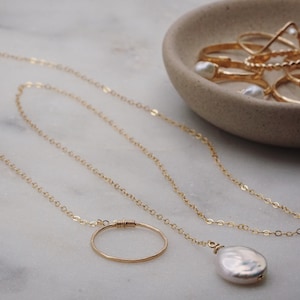 Ringo, Freshwater Pearl Necklace, 14k gold fill necklace, Pearl necklace, gold necklace, statement necklace, pendant necklace, gold jewelry