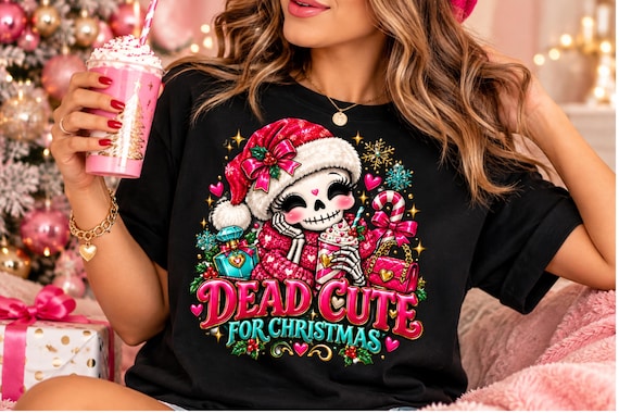 Christmas T Shirt Womens Graphic Tee Santa Claus Baggy Fit Gift for Her
