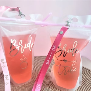 Hen drinking pouch fun celebration portable hands free beverages Bachelorette party outdoor drink pouches hen essential night sipper