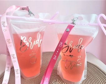 Hen drinking pouch fun celebration portable hands free beverages Bachelorette party outdoor drink pouches hen essential night sipper