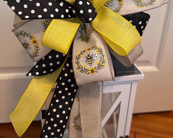 Bee and Sunflower Bow, Summer Bow, Mailbox Bow, Lantern Swag Bow, Lamppost Bow, Tree Topper Bow, Gift for New Home,
