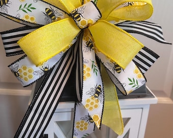 Bee Bow, Yellow & Black Decorative Bow for Wreaths, Lanterns, Mailboxes, Spring/Summer Décor, Doorhanger Bow, Gift for Mom, Gift for Her