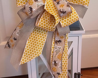 Bee Happy Spring Bow, Yellow Honeycomb & Bee Wreath Topper, Lantern Bow, Rustic Farmhouse Décor, Gift for Mom, Gift for New Home