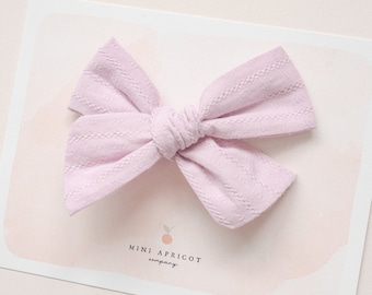 LILAC PURPLE baby hair bow, boho baby hair bow, newborn bow, girl bow, pinwheel bow, baby headband, nylon hair bow,