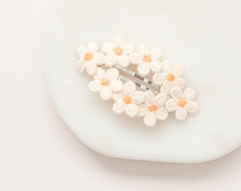 NUEVO** Broches florales AMARILLO CLARO, broche para el cabello floral, broche para el cabello de niña, accesorio para el cabello de niña, broche para el cabello de niña pequeña, broche para el cabello de niña de las flores
