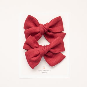 NEW** RED PIGTAIL bow set, piggy girl hair bow, red linen pinwheel bow, pig tail hair bow, piggie hair clips, pig tail hair accessory