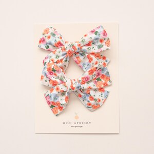 NEW* FLORAL garden PIGTAIL bow set, piggy girl hair bow, spring pinwheel bow, pig tail hair bow, piggie hair clips, pig tail hair accessory