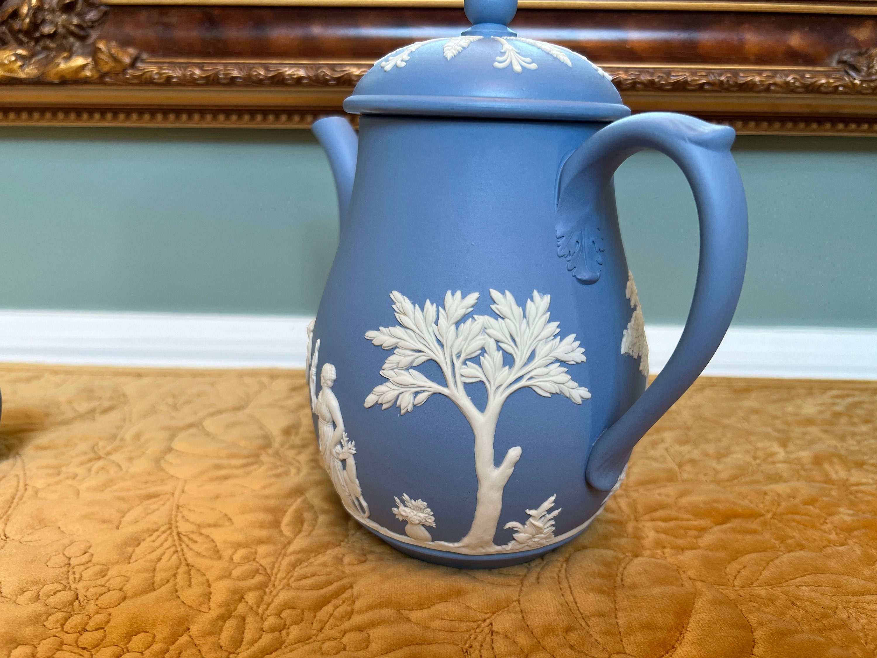 Vintage Blue Wedgwood Jasperware Coffee Pot / Teapot - Etsy