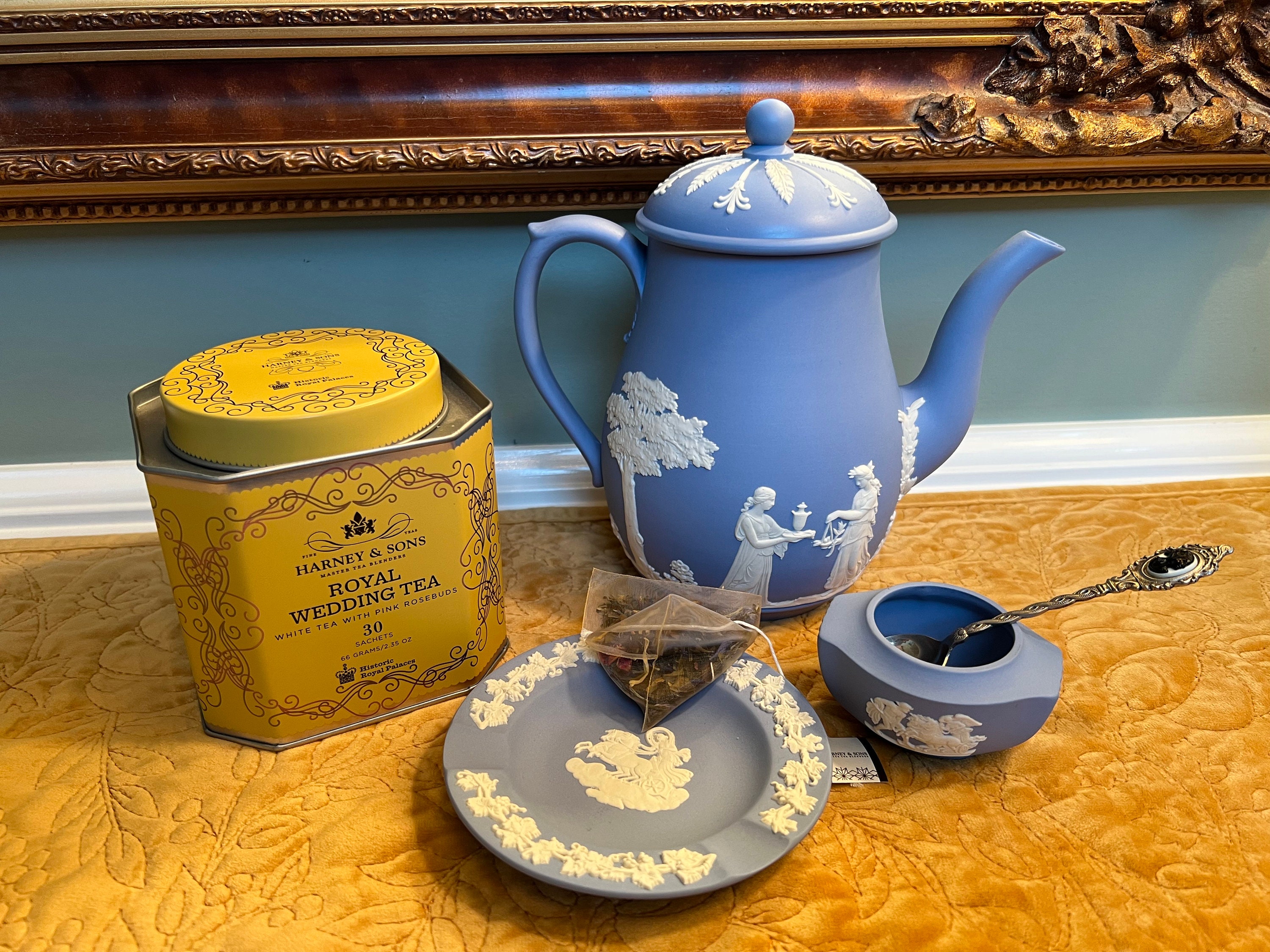 Vintage Blue Wedgwood Jasperware Coffee Pot / Teapot - Etsy
