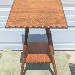 RARE Find! Wonderful Antique Hand Carved Oak Side Table, Plant Stand with Ornate Edge, Spool & Bobbin Legs Professionally Restored