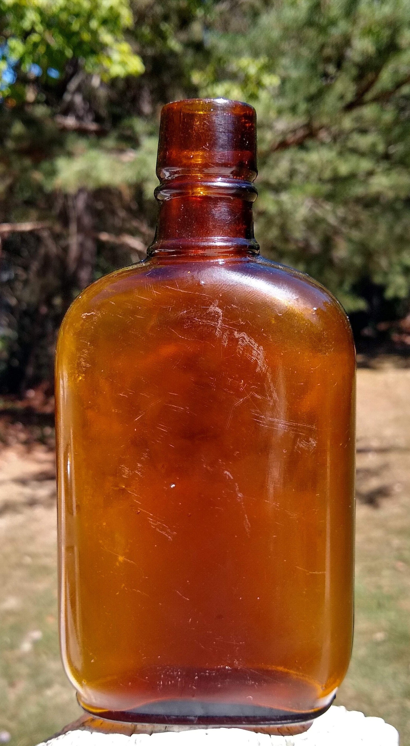 Amber Glass Bottles W/Lid - 1/8oz. - Sage Consulting & Apothecary