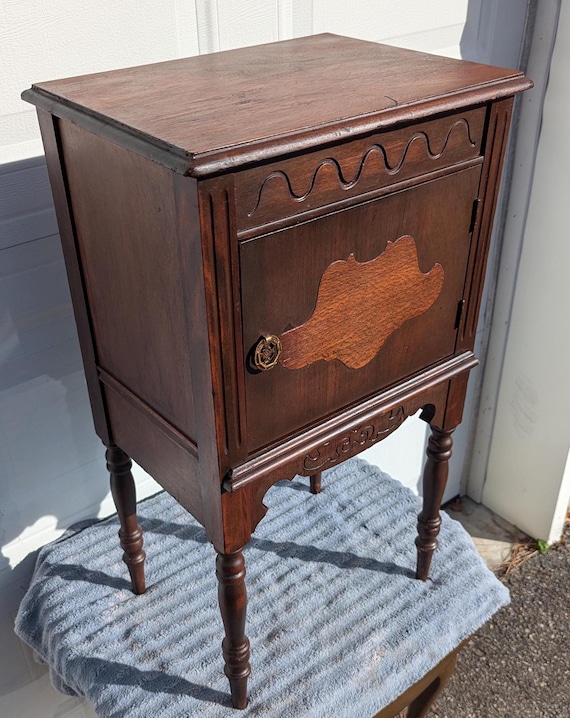 Estate Find! Beautiful Ornate Antique Humidor Cabinet, Smoking Table With  Beautiful Wood Inlay, Hand Carved Woodwork and Hand Turned Legs