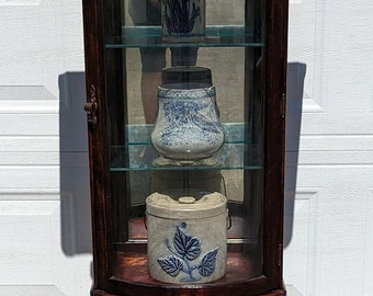 Amazing Estate Find!  Gorgeous Antique Hand Crafted Ornate Carvings Curio Cabinet, China Cabinet, Display Case