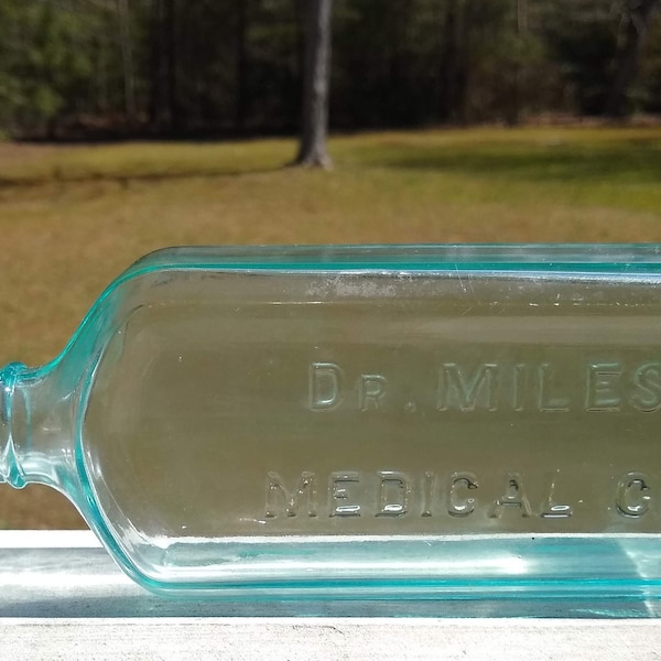 Nice Antique Dr. Miles Medical Co. Quack Medicine Bottle from the Early 1900's