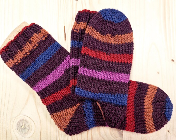 8-ply socks, size 32/33, hand-knitted