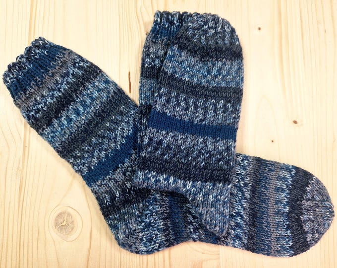 8-ply socks, size 42/43, hand-knitted