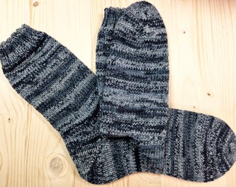 8-ply socks, size 46/47, hand-knitted