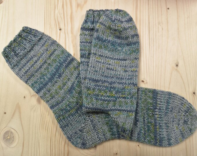 8-ply socks, size 44/45, hand-knitted
