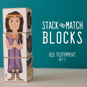 Puede incluir: Bloques de apilar y combinar Antiguo Testamento Set 2, con una ilustración morada y dorada de Ester en tres bloques de madera.