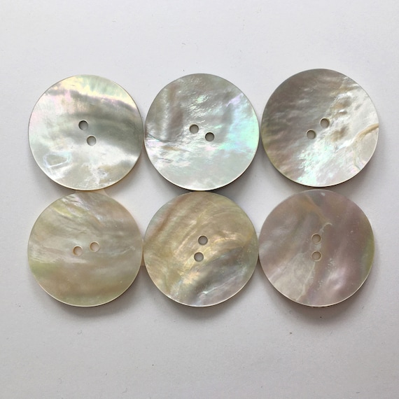 30MM 6 Vintage Cream Mother of Pearl, Pearl Akoya Buttons for