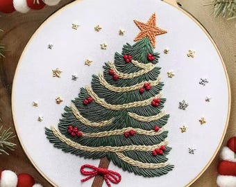 DIY Christmas Tree Embroidery Kit – Complete Beginner Holiday Needlepoint