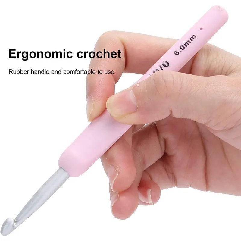 9-Piece Crochet Hooks, Ergonomic Hooks for DIY Knitting & Crochet 2.5-6mm, Ideal Gift for Crochet Enthusiasts