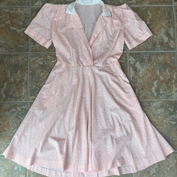 Vintage 1950s Light Pink and White Striped Floral Day Dress Large/XL