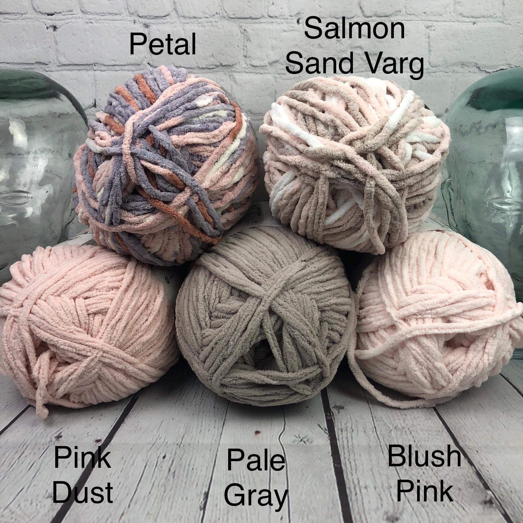Bernat Blanket Yarn is a 100 Washable Polyester Super Bulking Chenille Style Yarn That is Perfect for Blankets Toys as Safe for Babies. Etsy Israel
